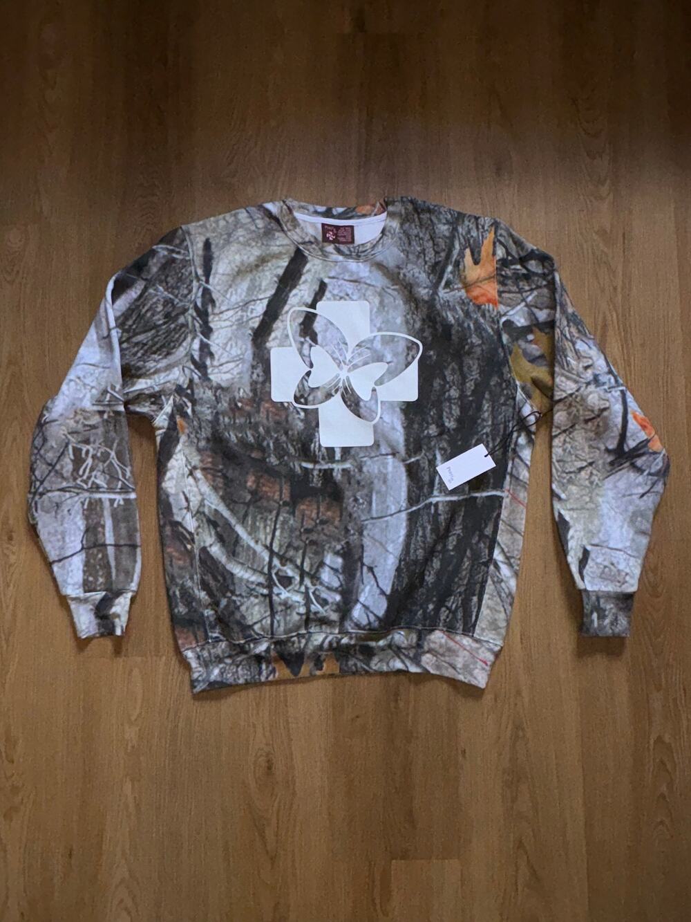 Grey Camo Butterfly Crewneck From Brand Praying New With Tags Men’s Size Large